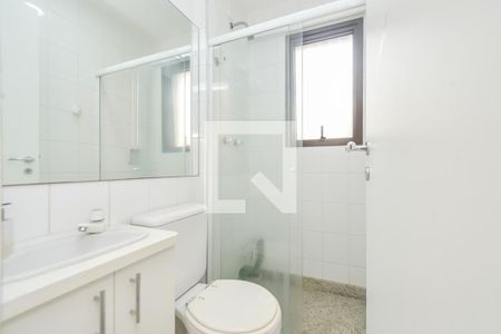 Apartamento à venda com 330m², 4 quartos e 4 vagasBanheiro de serviço