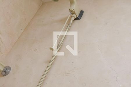 Apartamento à venda com 330m², 4 quartos e 4 vagasBanheiro do Quarto 2