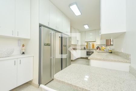 Apartamento à venda com 330m², 4 quartos e 4 vagasCozinha