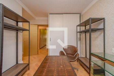 Apartamento à venda com 330m², 4 quartos e 4 vagasQuarto 2 - Suíte