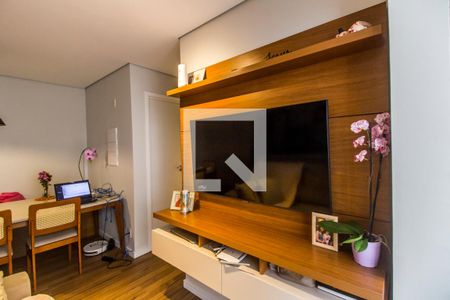 Sala  de apartamento para alugar com 2 quartos, 52m² em Alphaville Empresarial, Barueri