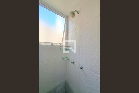 Banheiro Social de apartamento à venda com 2 quartos, 41m² em Del Castilho, Rio de Janeiro