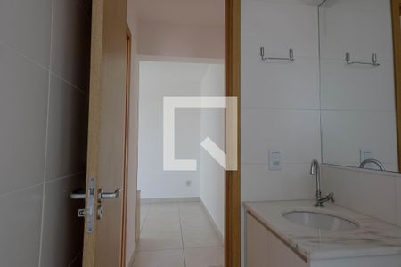 Apartamento para alugar com 62m², 2 quartos e 2 vagasBanheiro