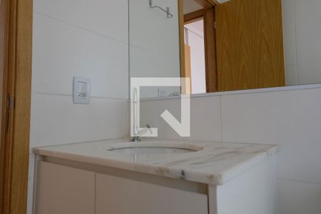 Apartamento para alugar com 62m², 2 quartos e 2 vagasBanheiro
