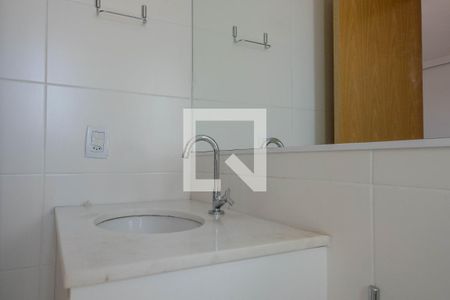 Apartamento para alugar com 62m², 2 quartos e 2 vagasBanheiro
