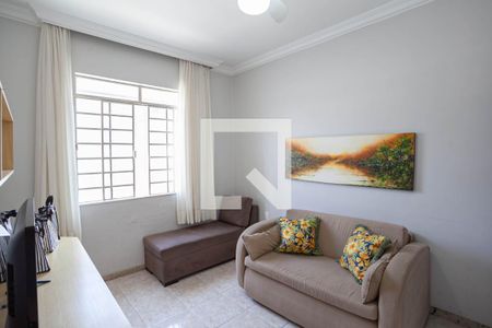 Casa 1 - Quarto 1  de casa à venda com 6 quartos, 360m² em Nova Cachoeirinha, Belo Horizonte