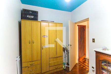 Casa à venda com 300m², 3 quartos e 4 vagas Casa à venda com 300m², 3 quartos e 4 vagasQuarto 2