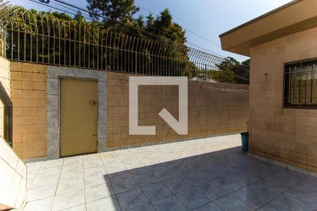 Casa à venda com 300m², 3 quartos e 4 vagas Casa à venda com 300m², 3 quartos e 4 vagasQuintal