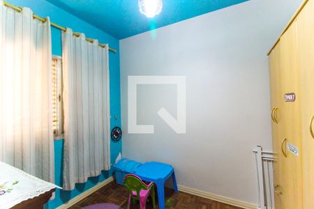 Casa à venda com 300m², 3 quartos e 4 vagas Casa à venda com 300m², 3 quartos e 4 vagasQuarto 2