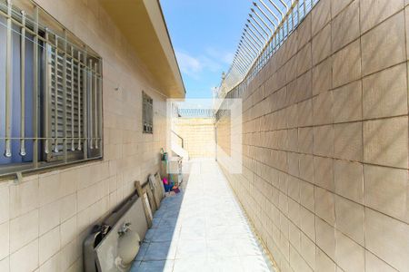 Casa à venda com 300m², 3 quartos e 4 vagas Casa à venda com 300m², 3 quartos e 4 vagasQuintal