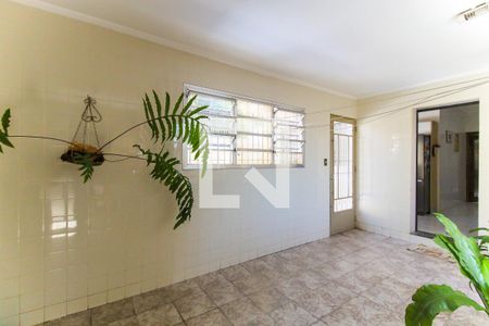 Casa à venda com 300m², 3 quartos e 4 vagas Casa à venda com 300m², 3 quartos e 4 vagasÁrea de Serviço