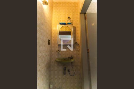 Casa à venda com 300m², 3 quartos e 4 vagas Casa à venda com 300m², 3 quartos e 4 vagasBanheiro da Suíte