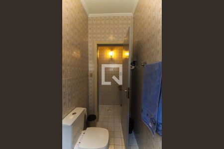 Casa à venda com 300m², 3 quartos e 4 vagas Casa à venda com 300m², 3 quartos e 4 vagasBanheiro da Suíte