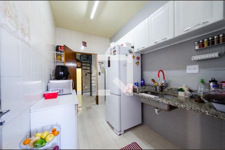 Casa para alugar com 536m², 5 quartos e 3 vagasCozinha