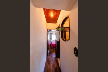 Corredor de casa à venda com 5 quartos, 536m² em Alto dos Pinheiros, Belo Horizonte