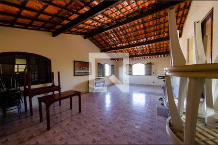 Casa para alugar com 536m², 5 quartos e 3 vagasSalão