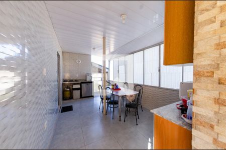 Casa para alugar com 536m², 5 quartos e 3 vagasCozinha
