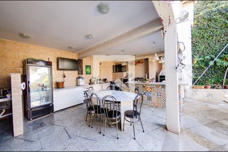 Casa para alugar com 536m², 5 quartos e 3 vagasÁrea gourmet