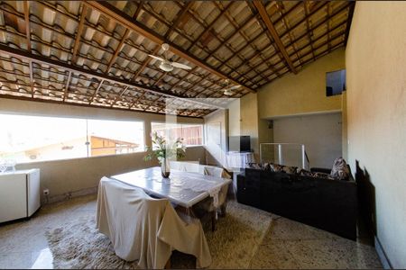 Casa para alugar com 536m², 5 quartos e 3 vagasSalão 2