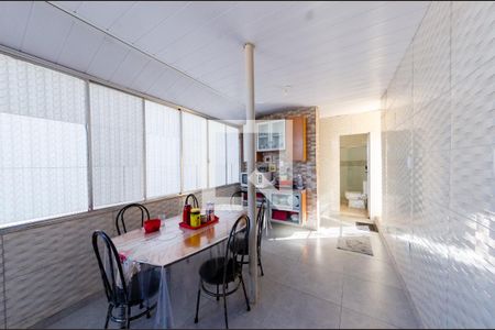 Casa para alugar com 536m², 5 quartos e 3 vagasCozinha