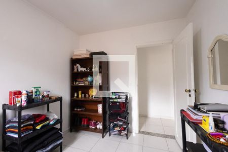 Casa à venda com 240m², 3 quartos e 5 vagas Casa à venda com 240m², 3 quartos e 5 vagasQuarto 2