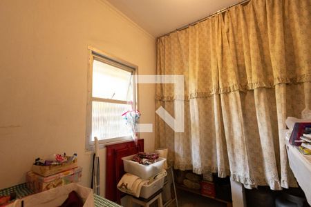 Casa à venda com 240m², 3 quartos e 5 vagas Casa à venda com 240m², 3 quartos e 5 vagasQuarto de Serviço