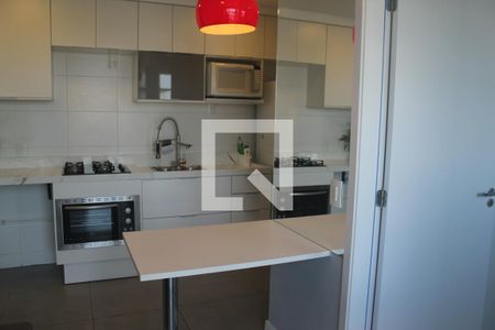 Sala/Cozinha/Área de Serviço de apartamento para alugar com 2 quartos, 40m² em Socorro, São Paulo