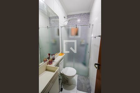 Banheiro da Suíte de apartamento à venda com 2 quartos, 62m² em Vila Linda, Santo André