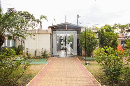 Apartamento para alugar com 51m², 2 quartos e 1 vaga Apartamento para alugar com 51m², 2 quartos e 1 vagaEntrada