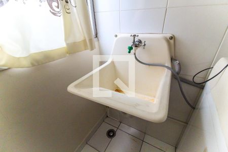 Apartamento para alugar com 51m², 2 quartos e 1 vaga Apartamento para alugar com 51m², 2 quartos e 1 vagaÁrea de Serviço