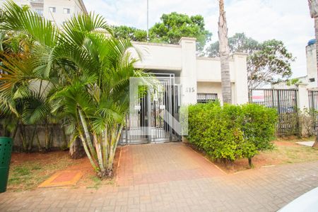 Apartamento para alugar com 51m², 2 quartos e 1 vaga Apartamento para alugar com 51m², 2 quartos e 1 vagaFachada