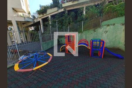 Apartamento à venda com 75m², 3 quartos e 1 vagaÁrea comum