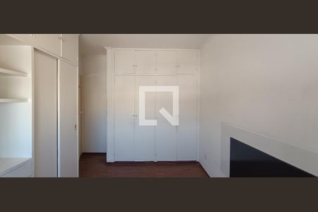 Apartamento à venda com 90m², 3 quartos e 1 vaga Apartamento à venda com 90m², 3 quartos e 1 vagaQuarto 2