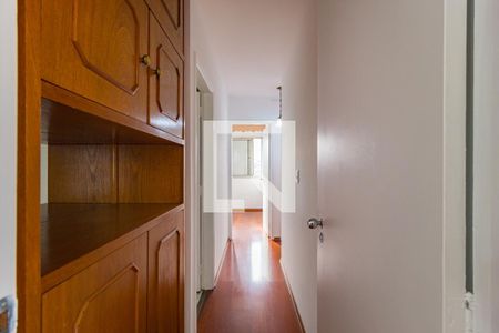 Corredor de apartamento à venda com 3 quartos, 77m² em Belenzinho, São Paulo