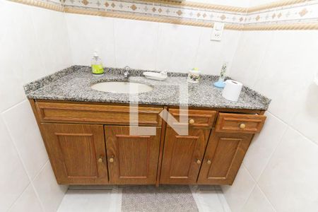 Apartamento à venda com 77m², 3 quartos e 1 vagaBanheiro