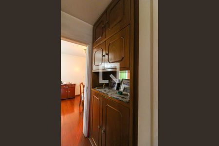 Apartamento à venda com 77m², 3 quartos e 1 vagaCorredor