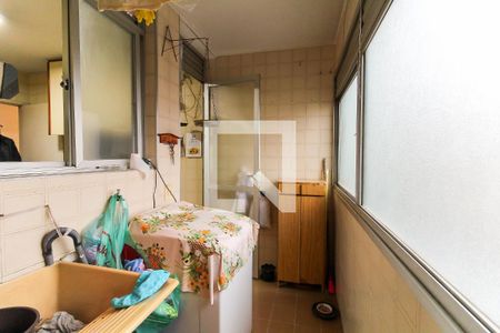 Apartamento à venda com 77m², 3 quartos e 1 vagaÁrea de Serviço