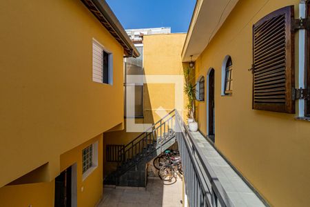 Casa à venda com 270m², 3 quartos e 3 vagas Casa à venda com 270m², 3 quartos e 3 vagasEdícula - Varanda