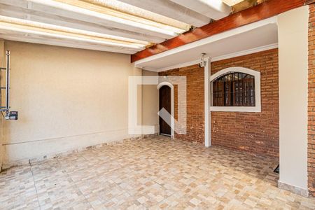 Casa à venda com 270m², 3 quartos e 3 vagas Casa à venda com 270m², 3 quartos e 3 vagasGaragem