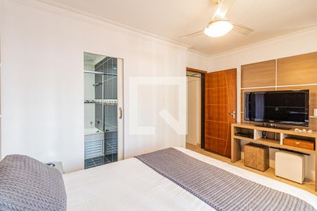 Casa à venda com 270m², 3 quartos e 3 vagas Casa à venda com 270m², 3 quartos e 3 vagasSuite