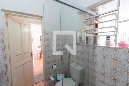 Casa à venda com 280m², 3 quartos e 3 vagasBanheiro 2