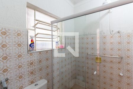 Casa à venda com 280m², 3 quartos e 3 vagasBanheiro 2