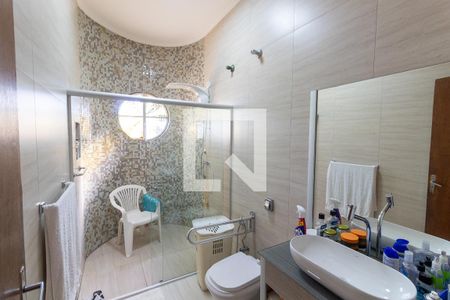 Casa à venda com 280m², 3 quartos e 3 vagasBanheiro 1