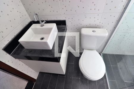 Banheiro do Quarto 1 - Suíte de apartamento para alugar com 2 quartos, 60m² em Campestre, Santo André