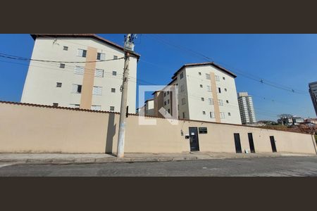 Apartamento para alugar com 51m², 2 quartos e 1 vaga Apartamento para alugar com 51m², 2 quartos e 1 vagaFachada