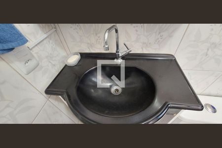 Apartamento para alugar com 51m², 2 quartos e 1 vaga Apartamento para alugar com 51m², 2 quartos e 1 vagaBanheiro