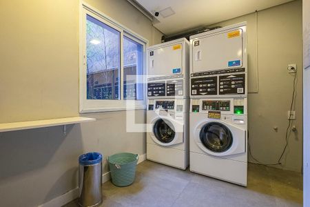 Studio à venda com 30m², 1 quarto e 1 vagaLavanderia