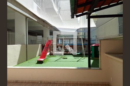 Apartamento à venda com 70m², 3 quartos e sem vagaÁrea comum