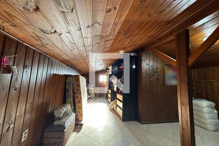 Casa à venda com 267m², 3 quartos e 2 vagasQuarto 4