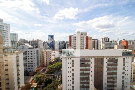 Vista Frente Cobertura de apartamento à venda com 4 quartos, 186m² em Santo Antônio, Belo Horizonte